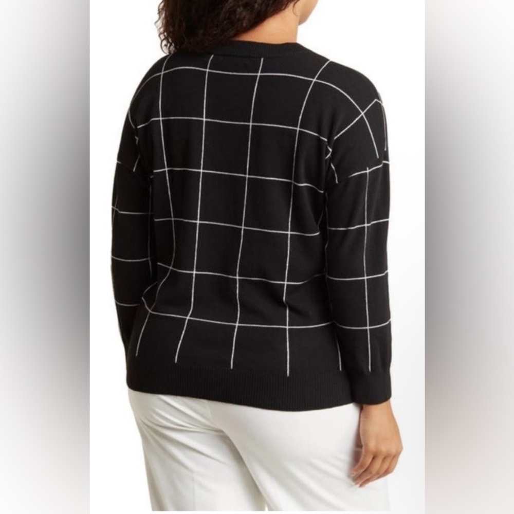 T Tahari Black and White Grid Sweater Women’s Size 1x - Picture 8 of 10
